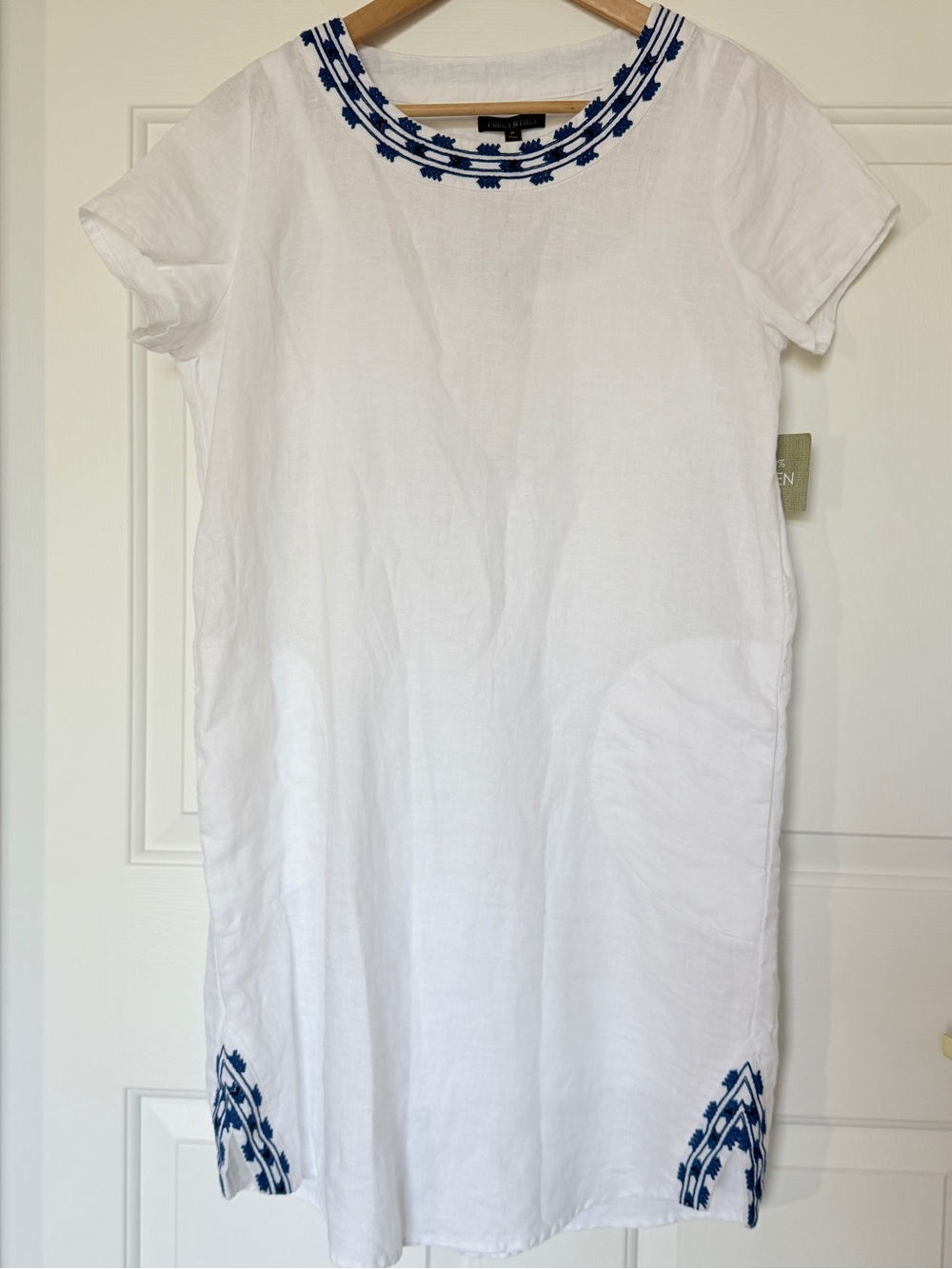 For Cynthia White Linen Shift Dress with Blue Embroidery and pockets